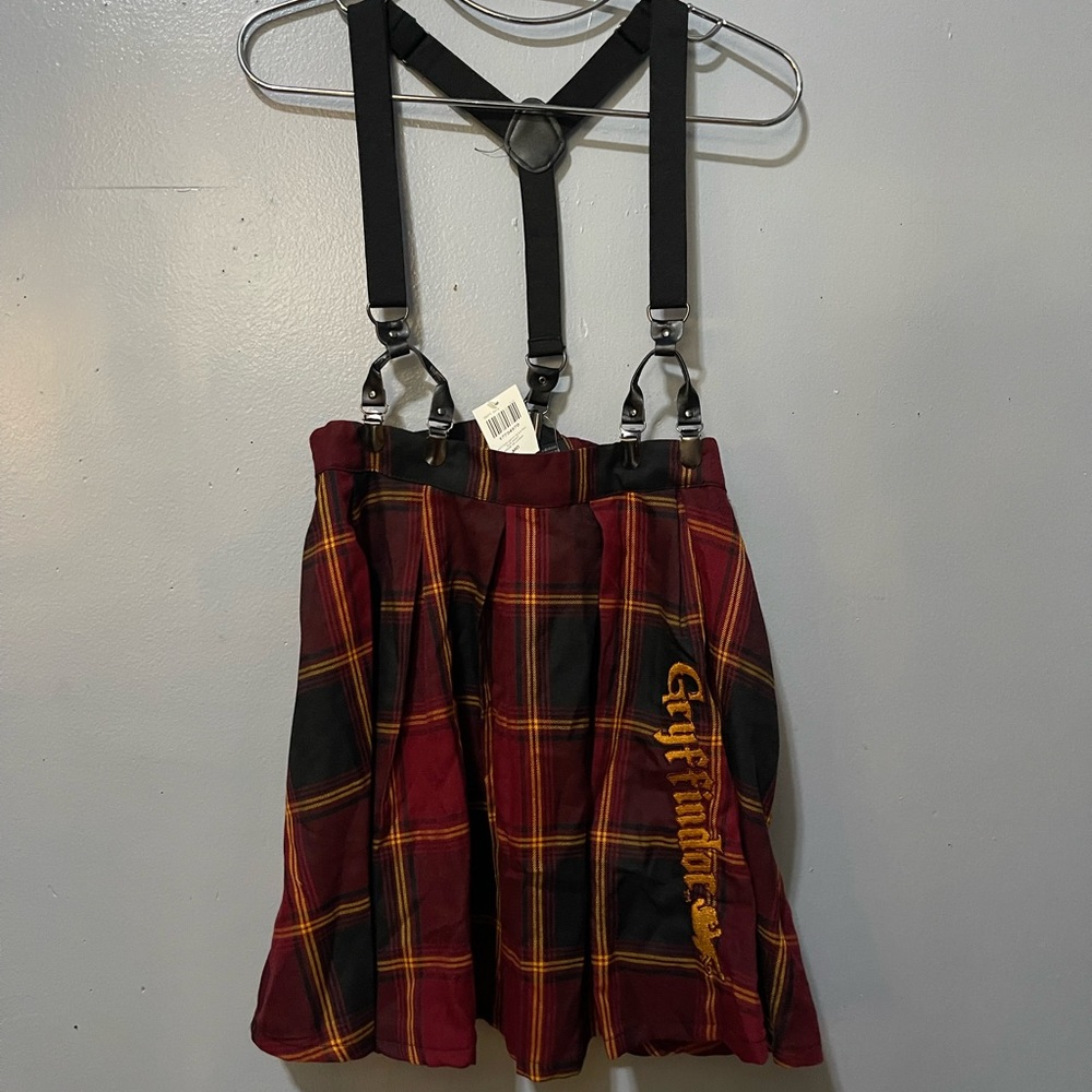 HARRY POTTER Gryffindor Skirt with suspenders NEW